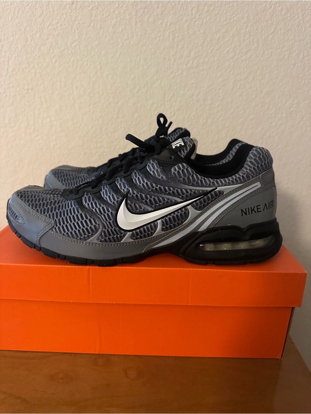 Nike Men’s Athletic Shoes - Grey/Black/White